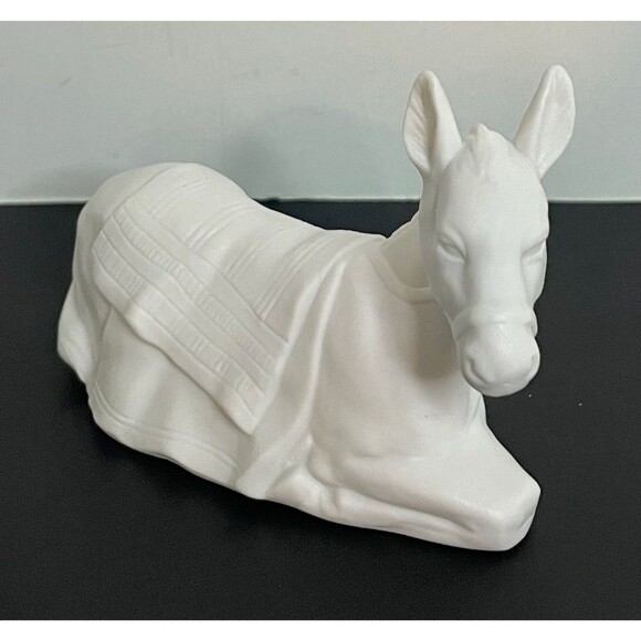 Avon Nativity Figurine THE DONKEY White Porcelain Christmas Decor - Picture 4 of 8